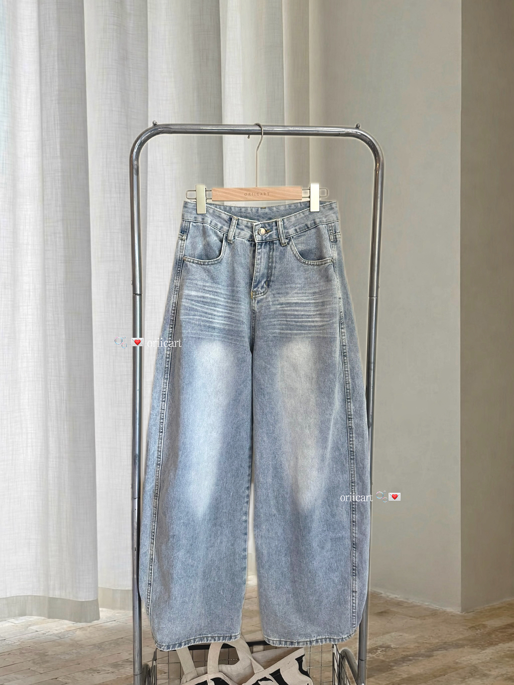 Vintage Wash Wide-Leg Jeans（Preorder)