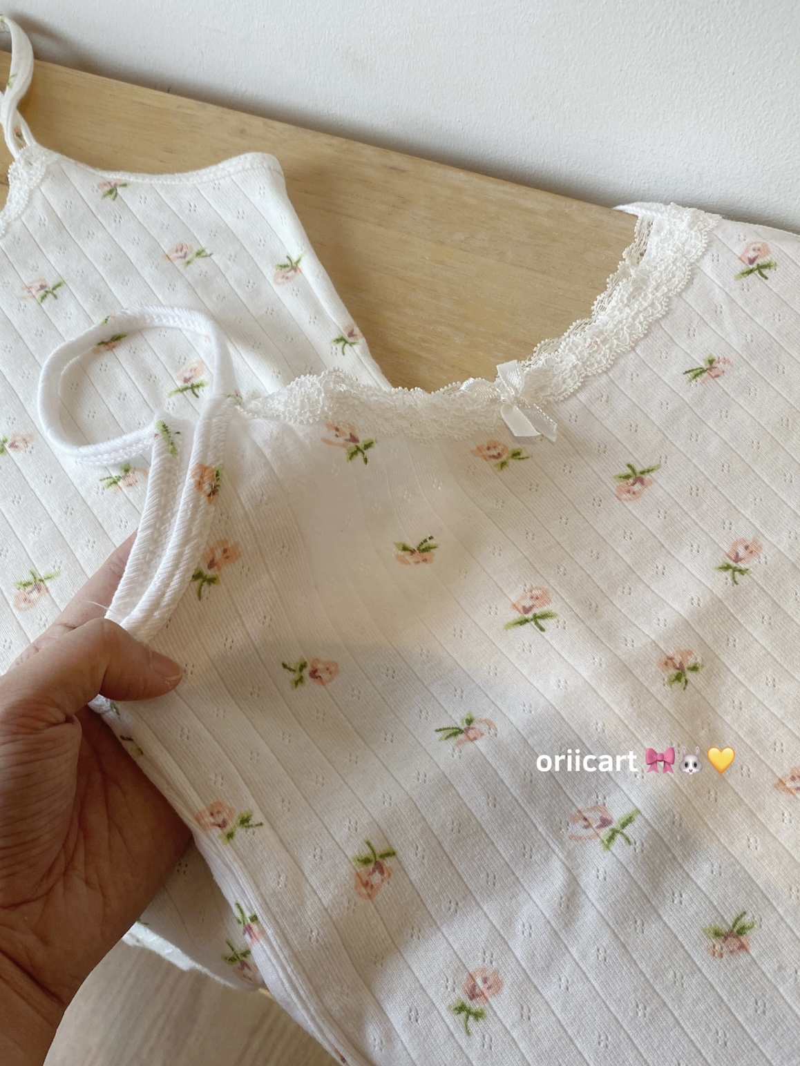 BM Style Floral Singlet Top