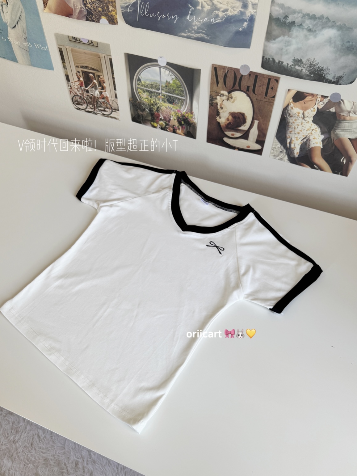 Retro V-neck Bow Trim Tee